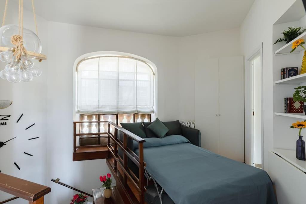 Penthouse With Jacuzzi On Private Terrace In Trastevere Rome Exterior photo